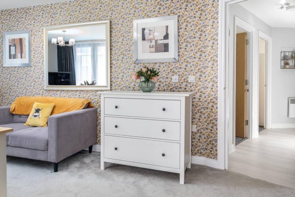 Luxury 2Bed Spacious Apartment- City Centre- Free Parking Birmingham Dış mekan fotoğraf