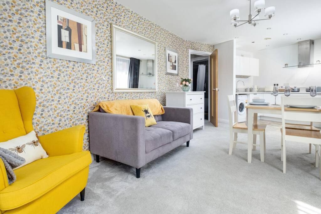 Luxury 2Bed Spacious Apartment- City Centre- Free Parking Birmingham Dış mekan fotoğraf